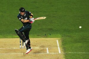 McCullum cracks a six