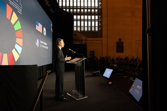 Secretary Blinken announces a new public-private partnership that is committing more than $100 million to making AI more inclusive. (Official State Department photo by Chuck Antony J. BlinkenKennedy)